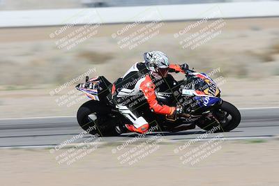 media/Jan-15-2026-Racers Edge (Thu) [[dfebeb70ab]]/2-A Group/Session 3 (Turn 15 Inside Pans)/